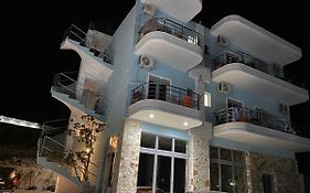 Vila Llaka